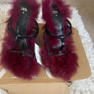 Brand new with Tag Zara fury sandal size 36